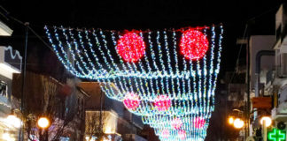 Σκοτεινή πόλη και σκοτεινά… Χριστούγεννα λόγω ενεργειακής κρίσης;