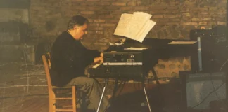 Σαν σήμερα, 23 Οκτωβρίου 1925, γεννήθηκε ο Μάνος Χατζιδάκις