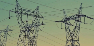 Αποζημίωση για την αυτοκατανάλωση ενέργειας θα λαμβάνουν πολίτες και επιχειρήσεις