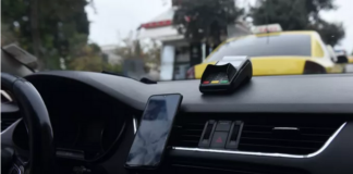 Προθεσμία 5 εβδομάδων στα ταξί για τα αυτοκόλλητα των POS