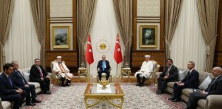 Τουρκία: Ο Ερντογάν συνάντησε τους ψευτομουφτήδες της Ξάνθης και της Κομοτηνής