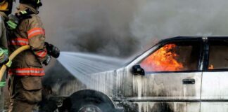 Φωτιά σε αυτοκίνητο στα διόδια της Εγνατίας – Στο σημείο η Πυροσβεστική