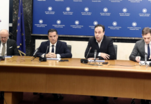 Πώς θα μπει φρένο σε αλκοόλ και τσιγάρα στους ανηλίκους – Η επαλήθευση ηλικίας στα τρία νέα ψηφιακά εργαλεία του gov.gr