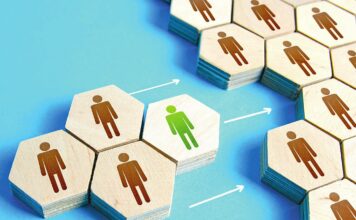 Νέο επίδομα ανεργίας: Έως 1.295 ευρώ και σύνδεση με τα έτη ασφάλισης – Πιλοτικά έως το 2026