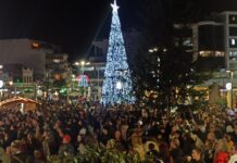 Φωταγωγήθηκε το Χριστουγεννιάτικο Δέντρο της Ξάνθης – Με επιτυχία το Santa Shopping Night