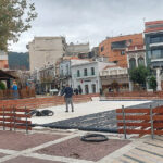 Στήνεται το Παγοδρόμιο – Έτοιμη και η εξέδρα στην Κεντρική Πλατεία