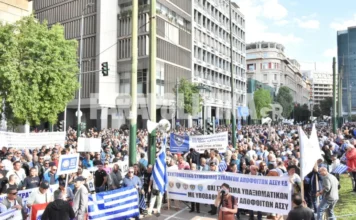 Διαμαρτύρονται την Πέμπτη στρατιωτικοί και απόστρατοι