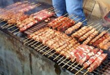 Τσικνοπέμπτη 2026: Πότε είναι φέτος – Η ημερομηνία για την Καθαρά Δευτέρα