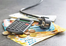 Ρεύμα: Μειώσεις στα πράσινα τιμολόγια τον Μάρτιο -Έντονες βροχοπτώσεις και ισχυροί άνεμοι βοήθησαν στην αποσυμπίεση των τιμών