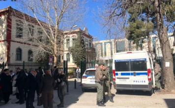 Τηλεφώνημα για βόμβα στα Δικαστήρια Κομοτηνής – Εκκενώθηκε το κτίριο (ΒΙΝΤΕΟ)