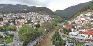 Αναξιοποίητες και… «άχρηστες» οι δύο πεζογέφυρες του Κόσυνθου