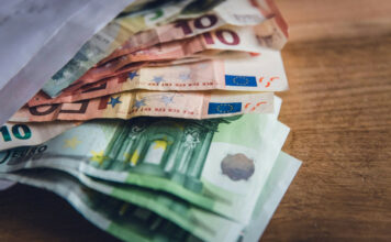 Δώρο Πάσχα 2026: Πληρώνεται την ερχόμενη εβδομάδα – Τι να κάνετε αν δεν το λάβετε