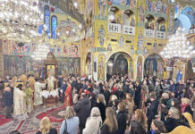 Επιστρέφουν στις εκκλησίες οι νεαροί Ξανθιώτες με τα παιδιά τους