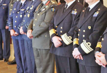 Αυξήσεις και αναδρομικά θα λάβουν τον Μάιο σχεδόν 76.000 ένστολοι