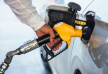 Αποδέσμευση στρατηγικών αποθεμάτων: Σύσκεψη στο ΥΠΕΝ για την αγορά καυσίμων