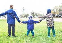 «Νταντάδες της Γειτονιάς»: Άνοιξε για τους επιμελητές η πλατφόρμα