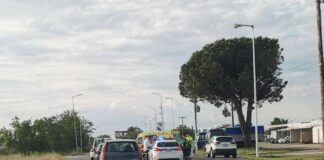 Αποκλειστικό: Τροχαίο ατύχημα έξω από την Ξάνθη με εμπλοκή ασθενοφόρου και λεωφορείου ( εικόνες)