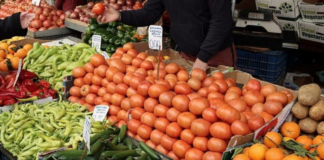 Νέος «καταστατικός χάρτης» για τις λαϊκές αγορές – Οι νέες ρυθμίσεις για πωλητές και παραγωγούς