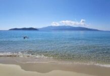 16χρονος λουόμενος τραυματίστηκε στον αυχένα στην παραλία Κεραμωτής