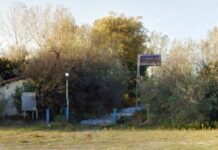 ΕΤΑΔ και Κτηματολόγιο, «πνίγουν» τα κάμπινγκ Μαγγάνων και Μυρωδάτου