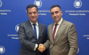 Από υπ. Ευρωβουλευτής του Λοβέρδου και τομεάρχης του Κασσελάκη…με τον Κασσελάκη, σύμβουλος του Άδωνι
