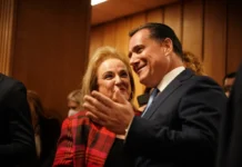 «Νίκη»: Πρωτοφανής θεσμική εκτροπή με τον διορισμό διοίκησης στον Πανελλήνιο Ιατρικό Σύλλογο