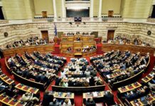 Χ. Ζεϊμπέκ: Δεν παραιτούμαι γιατί… το οφείλω στους ανθρώπους που με στήριξαν