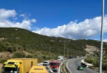 Εγνατία Οδός: ανατροπή φορτηγού στο ύψος της Νέας Ηρακλείτσας