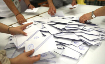 Κερδισμένοι και χαμένοι στις τρεις δημοσκοπήσεις της εβδομάδας: Ισχυρό προβάδισμα ΝΔ, άνοδος ΠΑΣΟΚ -Ποιοι μπαίνουν στη Βουλή